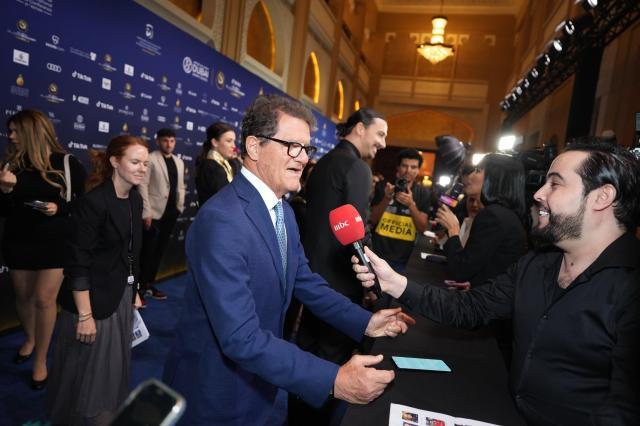 glow-kaiyun.com-【手记】萨拉赫令环足奖疯狂，诸仙见证奔马点亮地标